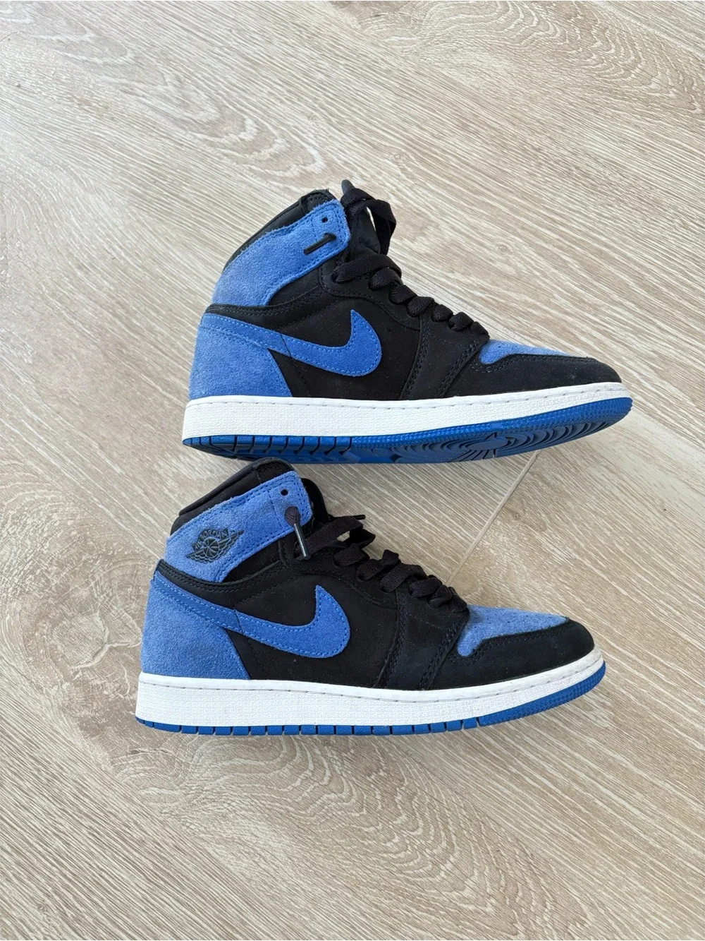 Nike Air Jordan 1 Retro High OG Black and Royal Blue High-Top Kids Sz 4.5